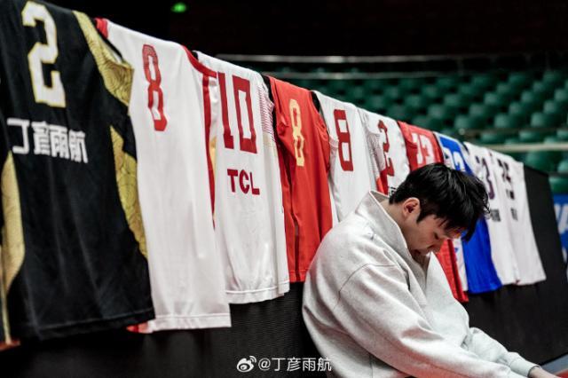 开云体育-烟火绚烂亦短暂 丁彦雨航八年的漫长告别